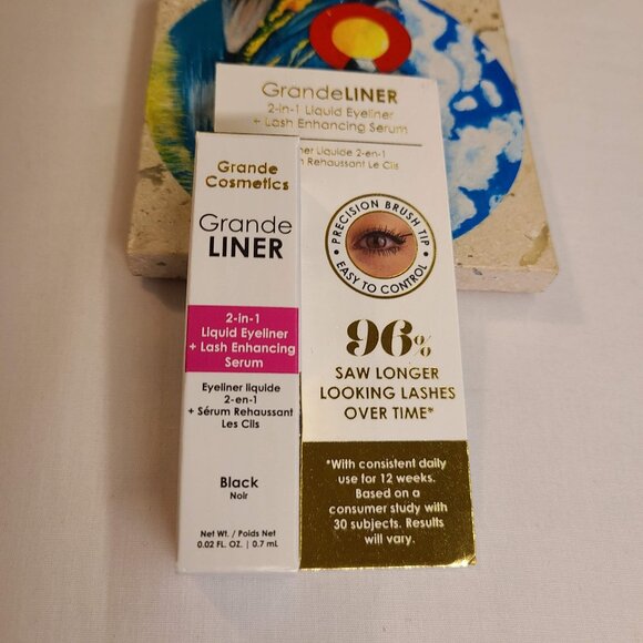 GrandeLINER Liquid Eyeliner With Lash Enhancing Serum - .7ml - Picture 1 of 2